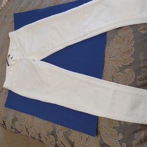 J Brand white jeans with ribbing detail size 26 NICOLA